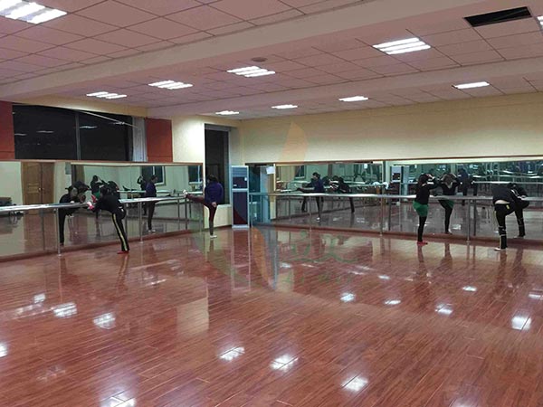 體育地板、工程地板等不同種類(lèi)地板的常見(jiàn)問(wèn)題